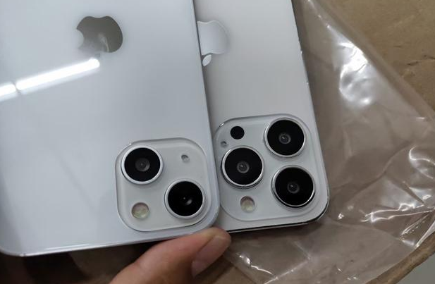 潮南苹果手机维修分享iPhone 13‌机模长什么样 
