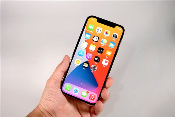 潮南苹果手机维修分享iOS 14.2修订版已到，专属iPhone 12系列 